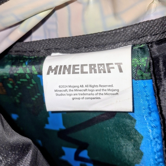 Minecraft Character Backpack - Black and Gray - Picture 3 of 4